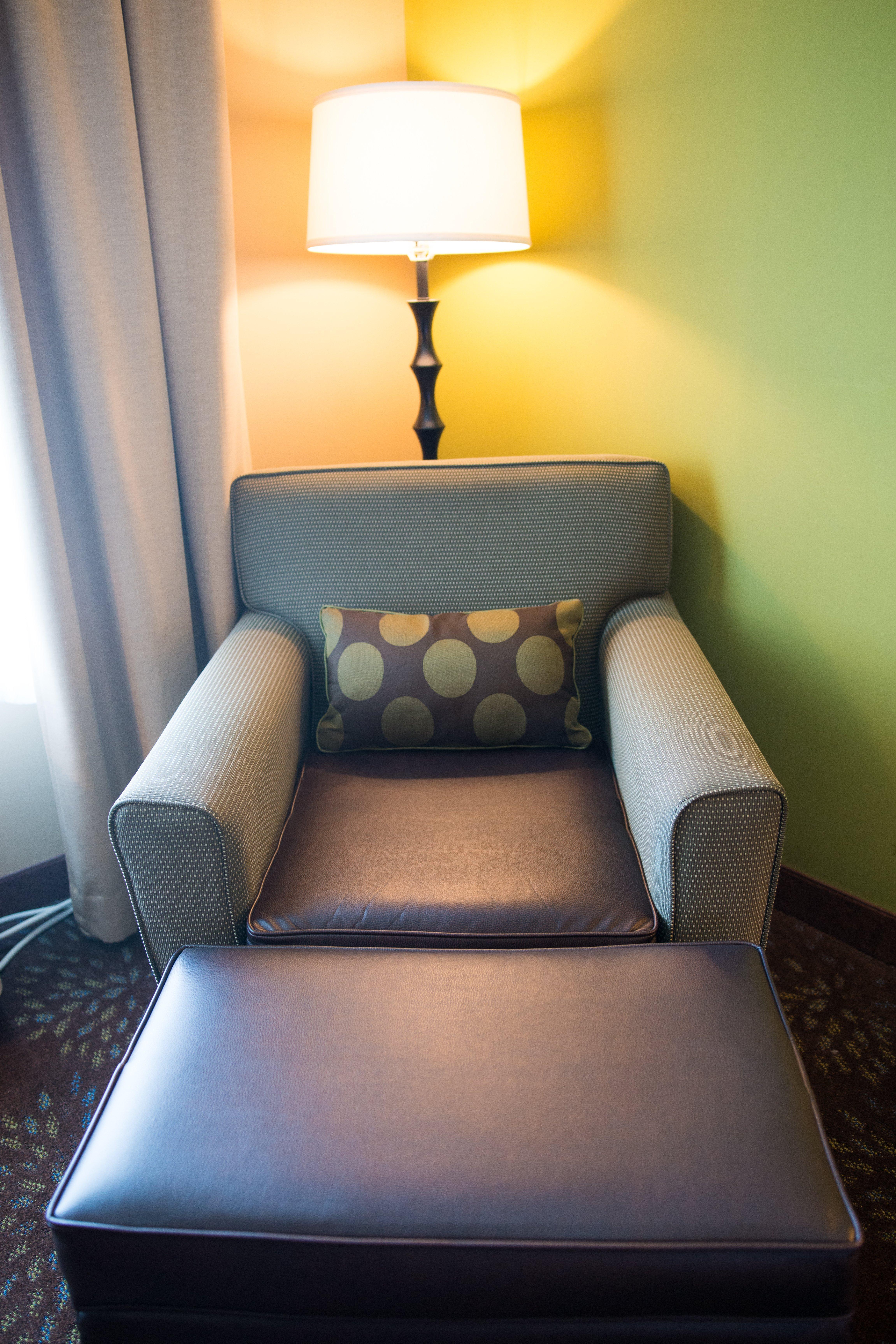 Holiday Inn Express & Suites Northwood By Ihg Silver Lake Екстериор снимка